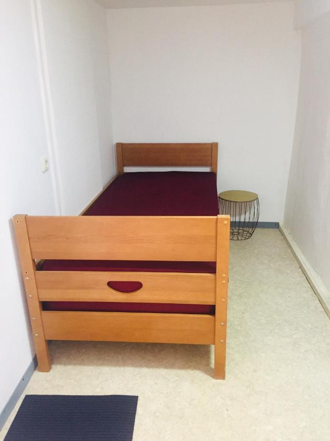 Monteurwohnung, 2 Zimmer, Kueche,Bad Staufenberg  Buitenkant foto